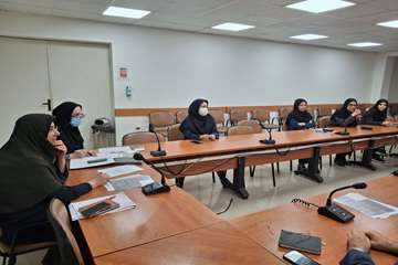 جلسه شورای آموزشی