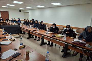 کارگاه تحلیل داده‌ها با نرم‌افزار SPSS