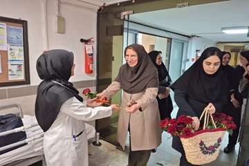 حضور در جمع دانشجویان کارآموز به مناسبت روز پرستار