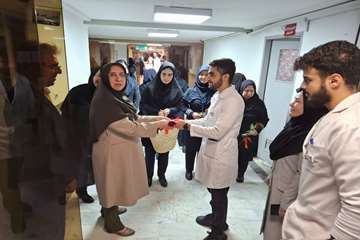 حضور در جمع دانشجویان کارآموز به مناسبت روز پرستار