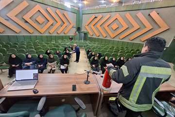 مانور آموزشی اطفای حریق