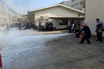 مانور آموزشی اطفای حریق