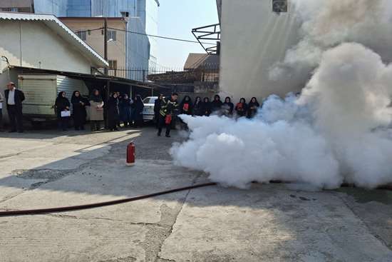 مانور آموزشی اطفای حریق 